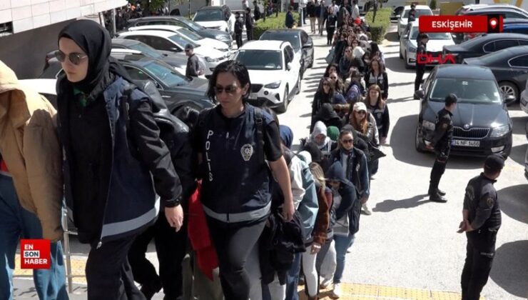 Eskişehir’deki dolandırıcı operasyonunda 20 tutuklama