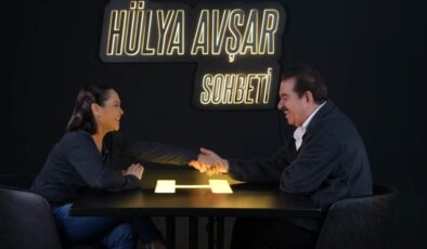 İbrahim Tatlıses’ten Hülya Avşar’a: Senin gözlerin yuva yıkar