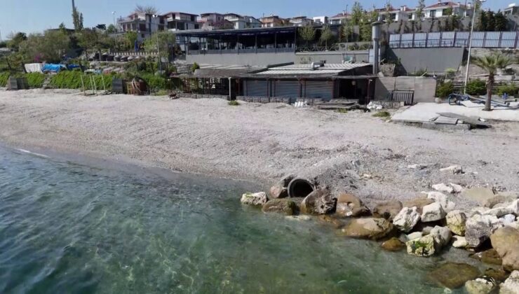 İstanbul Beylikdüzü’nde denize dökülen atık su tedirginlik yaratıyor