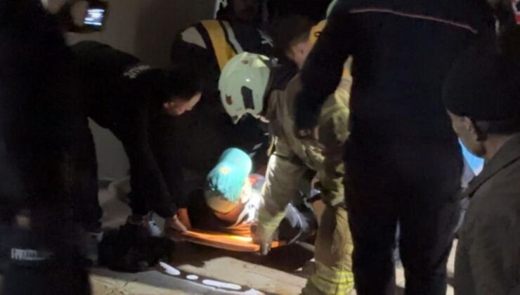 İstanbul Sultanbeyli’de toprak altında kalan kişi kurtarıldı