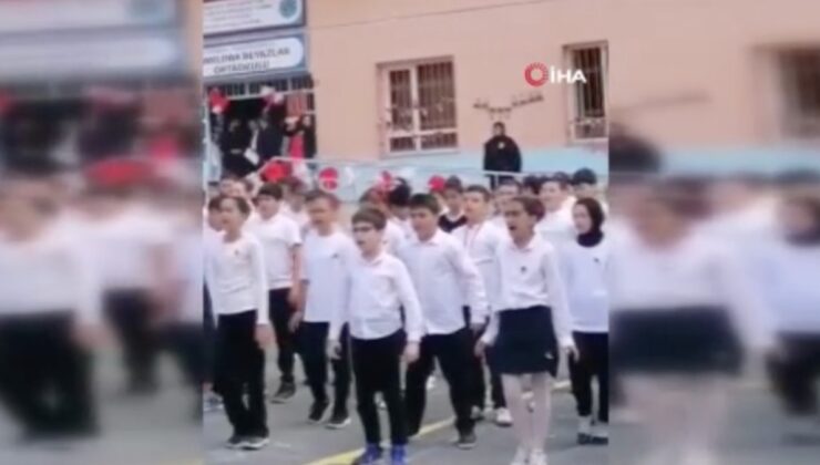 İstanbul’da 23 Nisan gösterisi sırasında depreme yakalandılar