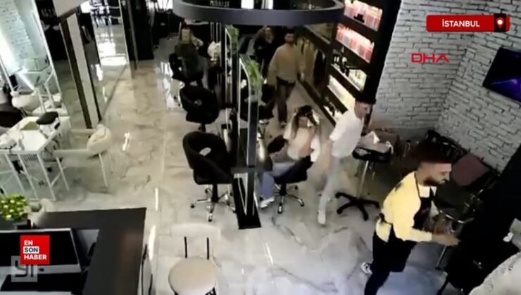 İstanbul’da deprem anları kamerada