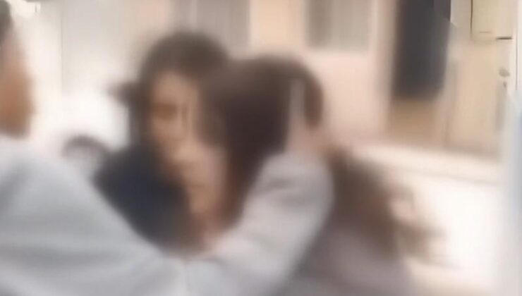 İstanbul’da genç kızı sıkıştırıp darbettiler