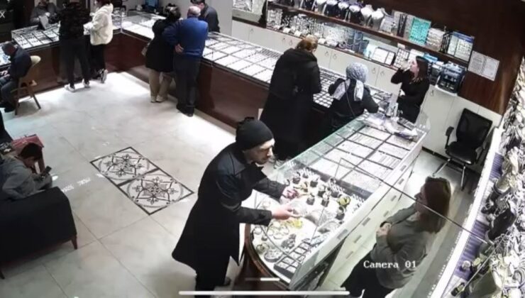 İstanbul’da müşteri gibi girdiği kuyumcudan 560 bin liralık bilezikleri alıp kaçtı
