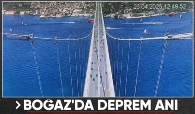 İstanbul’daki deprem 15 Temmuz Şehitler Köprüsü’nün kamerasına yansıdı