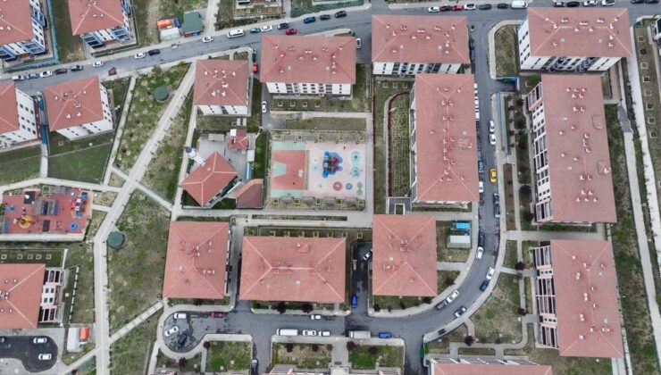 İstanbul’daki depremin ardından kentsel dönüşümlü evlerinde geceyi güvenle geçirdiler