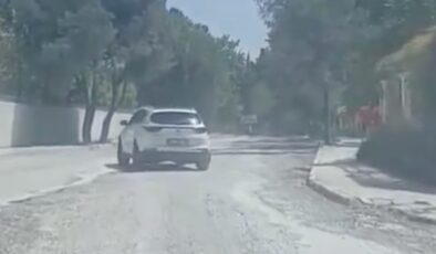 İzmir Bornova’da bozuk yollar vatandaşı isyan ettirdi