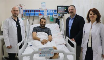 İzmir’de halı alanda kalp kriz geçiren adam 12 gün sonra hastanede uyandı