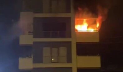 Karabük’te oturduğu daireyi ateşe verdi