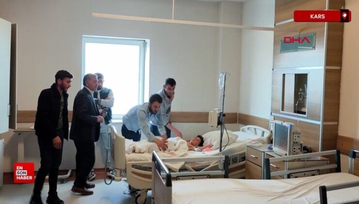 Kars’ta güzelavrat otu yiyen 8 çocuk zehirledi