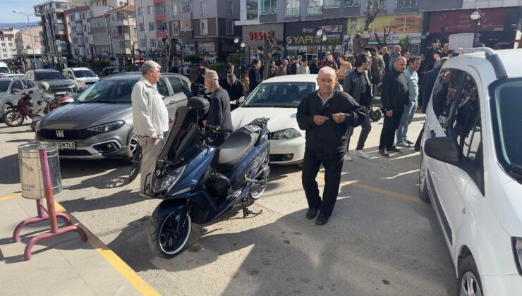 Kastamonu’da motosiklet, arabayla çarpıştı: 2 yaralı