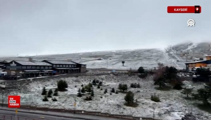 Kayseri Erciyes’e nisan ayında kar yağdı
