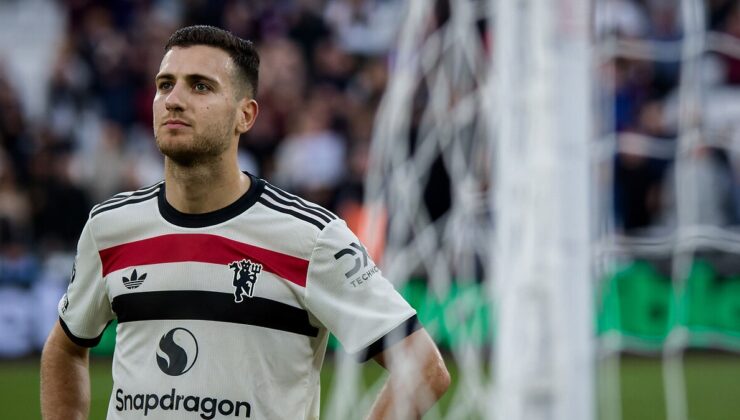 Manchester United’a Diogo Dalot’tan kötü haber!