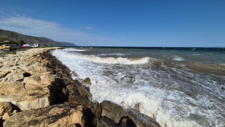 Marmara’da şiddetli poyraz tesirli oluyor