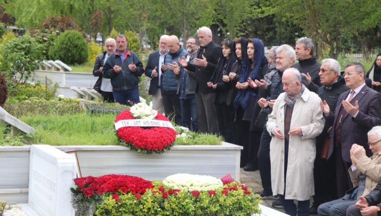 Mehmet Ali Yılmaz, kabri başında anıldı