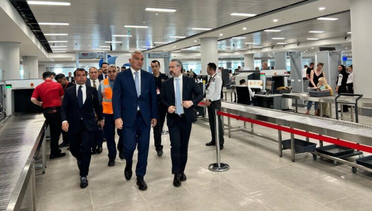 Mehmet Nuri Ersoy: Antalya’da bu yıl hedef 18 milyon yabancı ziyaretçi