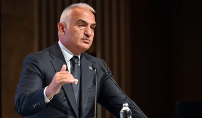 Mehmet Nuri Ersoy: Birinci çeyrekte 8,9 milyon ziyaretçi geldi