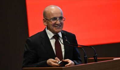 Mehmet Şimşek, New York’ta 4 trilyon dolarlık yatırımcılara seslendi