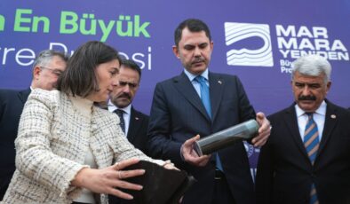 Murat Kurum duyurdu: İzmit Körfezi’nde dip temizliğinin ilk etabı tamamlandı