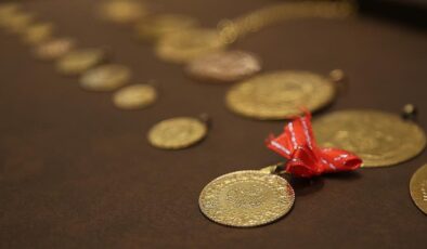 Rekorlar hızlandı! Çeyrek altın 7 bin lirayı geçti