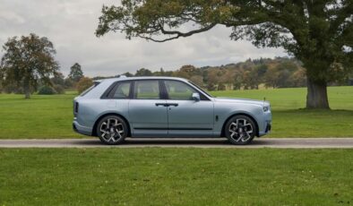 Rolls Royce, özel üretim Cullinan Daisy modelini tanıttı