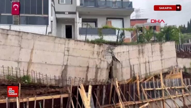 Sakarya’da tahliye edilen binadaki hasar gün ağarınca ortaya çıktı