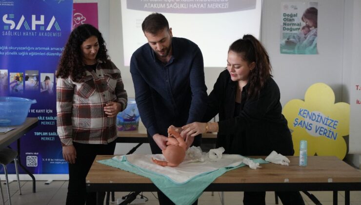 Samsun’da gebe okulunda baba adayları bez bağladı, bebek yıkadı