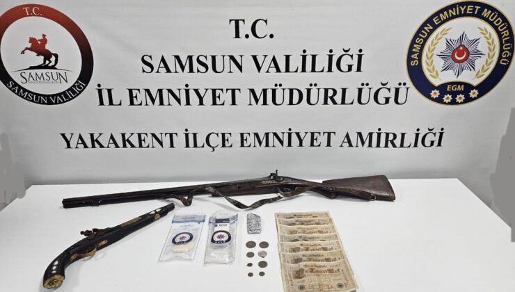 Samsun’da taş kokain ile yakalanan metafizik uzmanı ve şoförü adliyeye sevk edildi