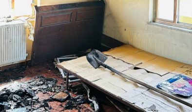 Siirt’te sobadan çıkan kıvılcımlar evi küle çevirdi