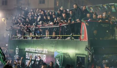 Süper Lig’e yükselen Kocaelispor’da şampiyonluk coşkusu