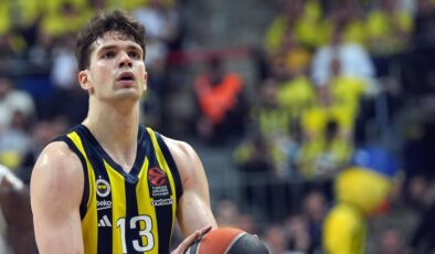 Tarık Biberovic’in hayali Fenerbahçe’yle EuroLeague’i kazanıp, NBA’e gitmek