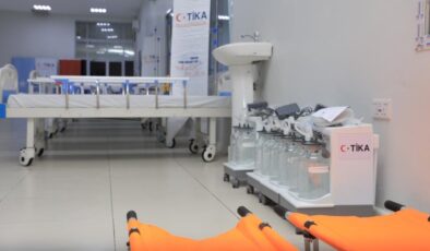 TİKA’dan Somali’de tıbbi ekipman desteği