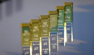 Trump’ın Fed başkanını eleştirmesinden endişelenen yatırımcı altına koştu