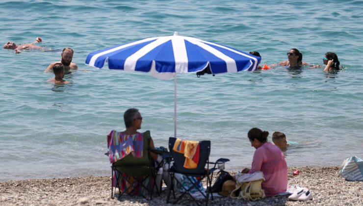 Uzmanlar, tatil rezervasyonu yapacakları dolandırıcılara karşı uyardı