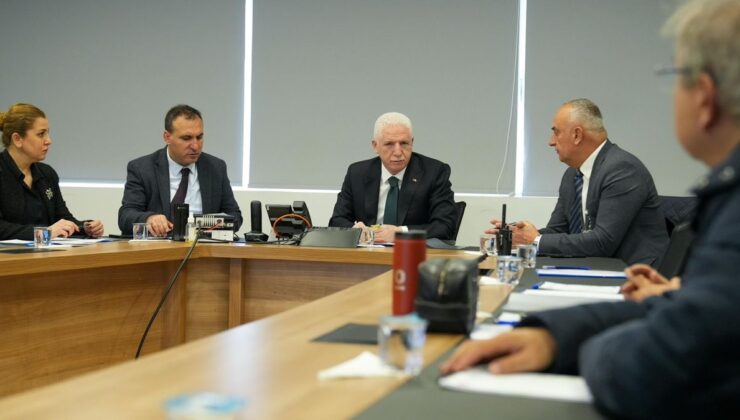 Vali Davut Gül’den deprem sonrası kriz merkezlerine inceleme