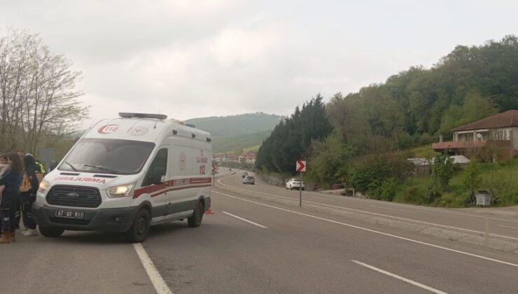 Zonguldak’ta araba tarlaya uçtu