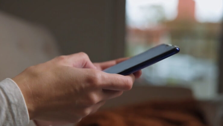 Abdulkadir Uraloğlu: Günde ortalama 2 saat 43 dakika toplumsal medyada geçiyor