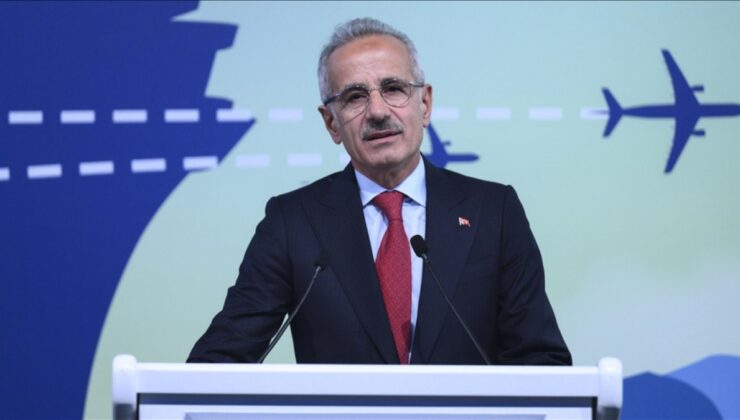 Abdulkadir Uraloğlu: Tüm vakitlerin en yüksek transit uçuş sayısına ulaştık