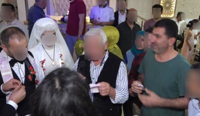 Adana’da davetsiz gittiği düğünlerde hırsızlık yaptı