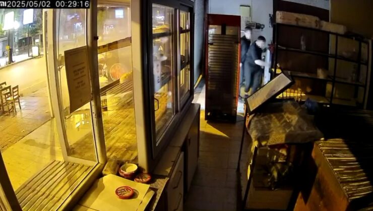 Adana’da hafif ticari araçtan fırına silahla ateş etti