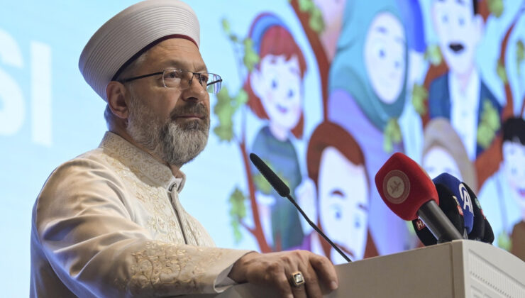 Ali Erbaş: Kültürel emperyalizm aile kurumunu ve kıymetleri tehdit ediyor