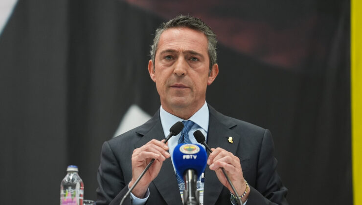 Ali Koç, canlı yayında açıklamalar yapıyor