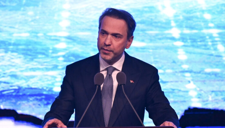 Alparslan Bayraktar: 2024’te rüzgar ve güneşte rekor kapasite devreye alındı