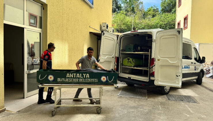 Antalya’da 2 çocuk babası depo içerisinde meyyit bulundu
