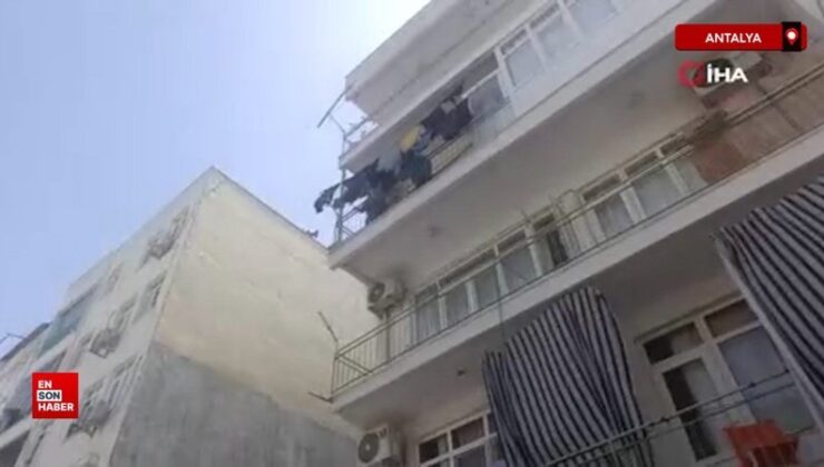 Antalya’da 4 katlı binada yangın paniği