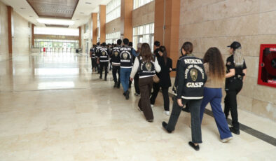 Antalya’da masaj salonlarına operasyon: 42 milyon TL’yi aşan mal varlığına el konuldu