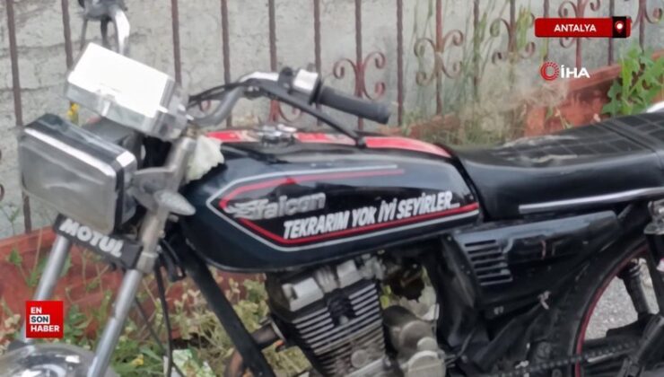Antalya’da polisi görünce kaçan motosikletliye 19 bin 677 TL para cezası