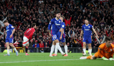 Avrupa Ligi’nde Manchester United ve Tottenham finale yükseldi