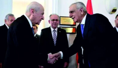 Bahçeli’den Ahmet Türk’e tebrik telefonu