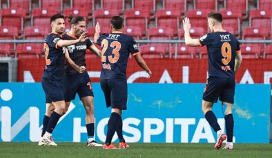 Başakşehir, Hatayspor karşısında galip geldi